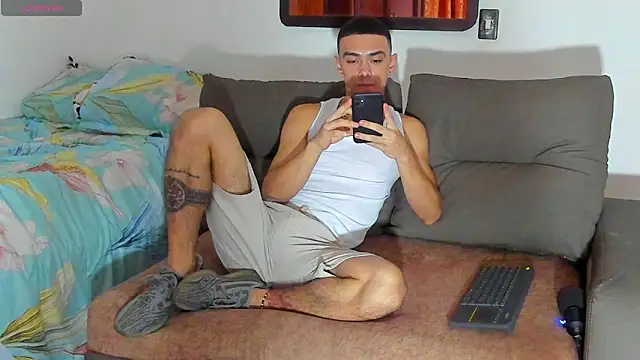 Teo_Rave webcam