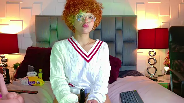 KeiryGinger live cam on StripChat