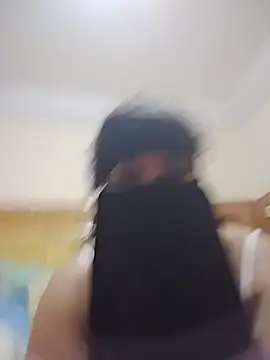 Laty_123 webcam