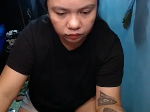 ambersmile live cam on StripChat