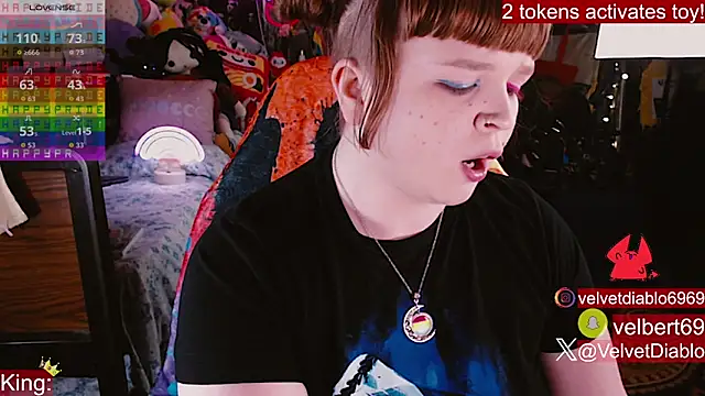 VelvetDiablo webcam