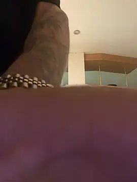 zyzz89k - Zyzz89k's free webcam - UK Sex Cams