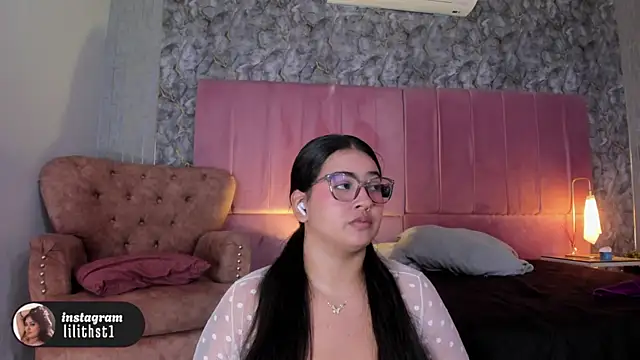 lilithst_ webcam