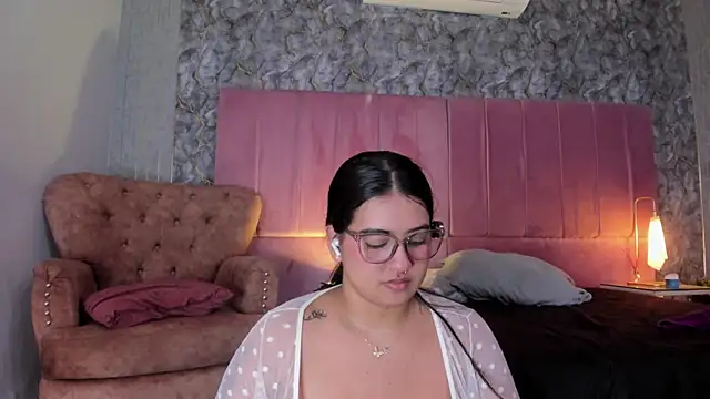 lilithst_ webcam