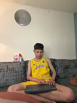 Bldavioro45 - Male webcam sex chat