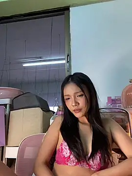 lolisky1478 live cam on StripChat