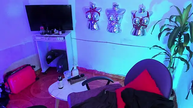 LucyStrike_ webcam