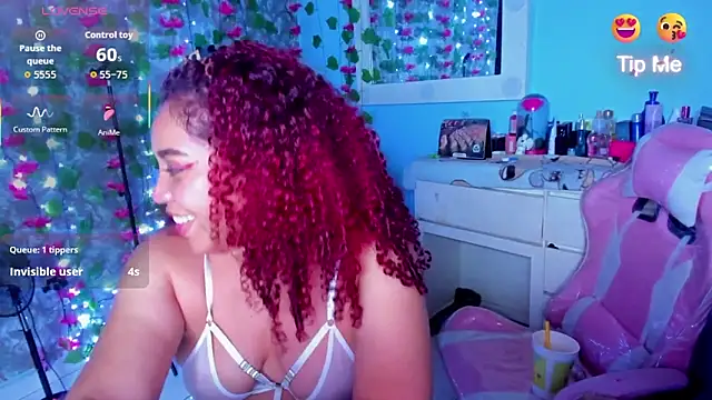 AngelaCoffee live cam on StripChat