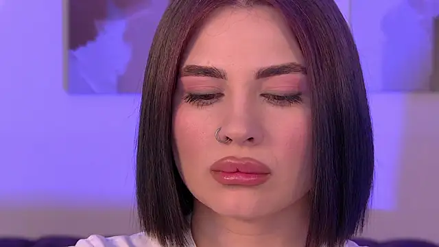 AdrianaToress webcam
