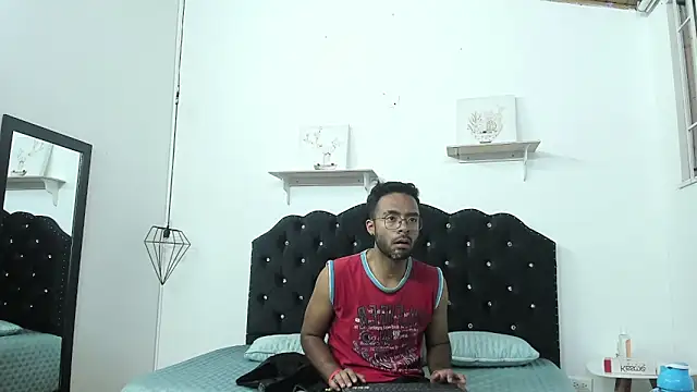 Arez_Vortex_ live cam on StripChat