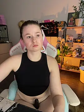 sweetest_pie live cam on StripChat