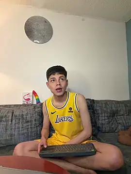 Andy_Belier23 live cam on StripChat