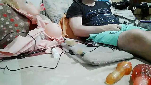 messi_syssy live cam on StripChat