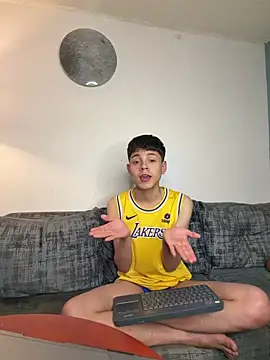 Bldavioro45 - Male webcam sex chat