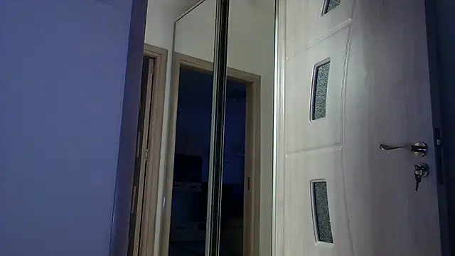 Justynn1 webcam