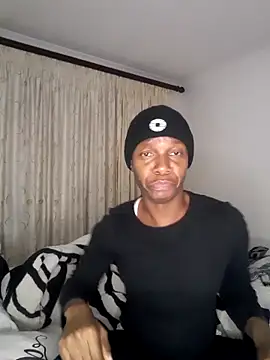 Freakishlyfreakish29 webcam