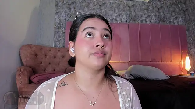 lilithst_ webcam