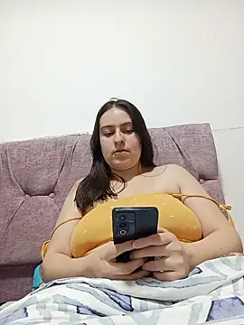 Ary- live cam on StripChat