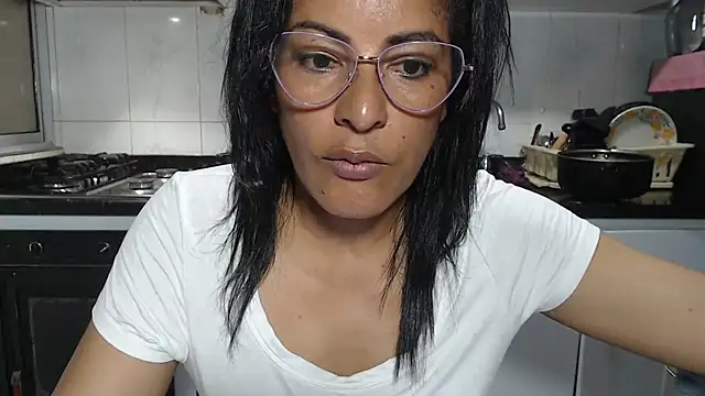 kateleyagrey webcam