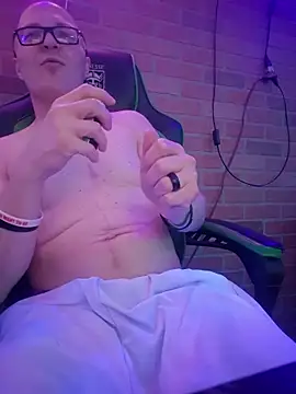 chronic_vibez live cam on StripChat