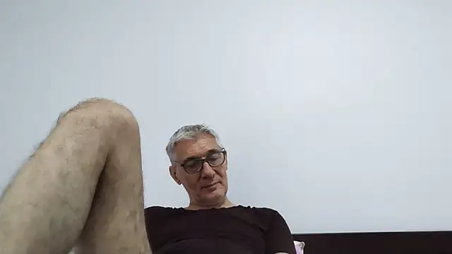 BIGUNCUTHARDCOCK webcam