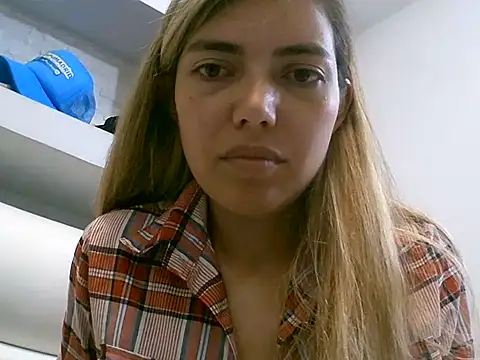 VittoriaTaylor webcam