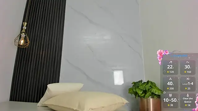 Mistt_Mia webcam