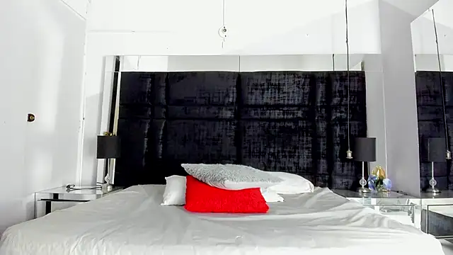 EmmadaSilva webcam