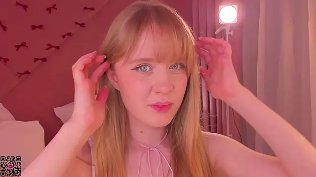 Victori_Fox webcam