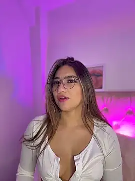 Ariannaevans1 webcam