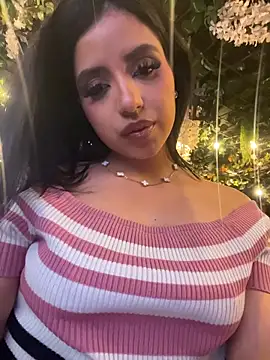 SusanneGrace webcam