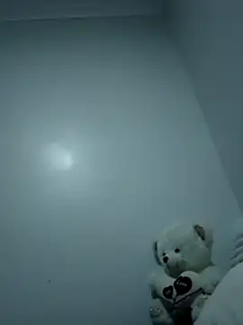 VelvetEmpire webcam
