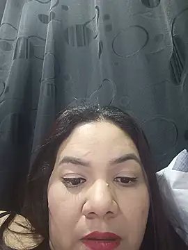 Zoe-Canndy webcam