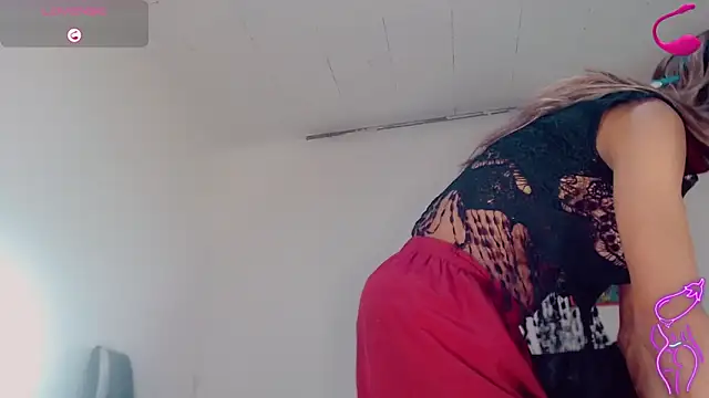 Oriana_braom webcam