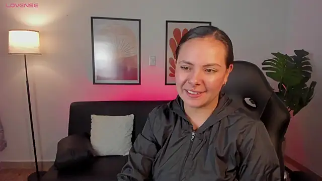 angelica_cross_ webcam
