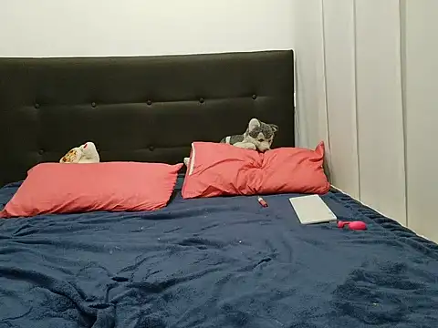 july_fucha webcam