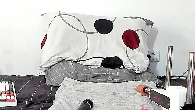 BellaDreamss webcam