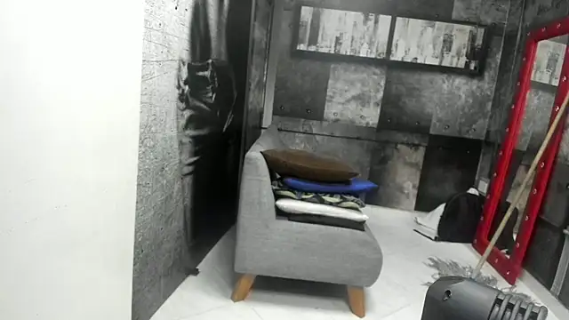 Gury_tattoo webcam