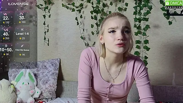 Girl_Meow18 webcam