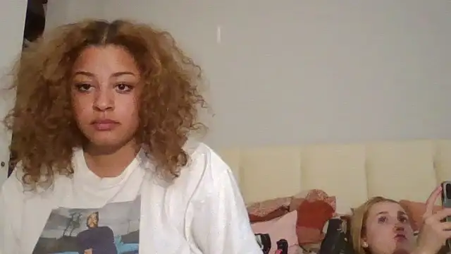 madzbailey webcam