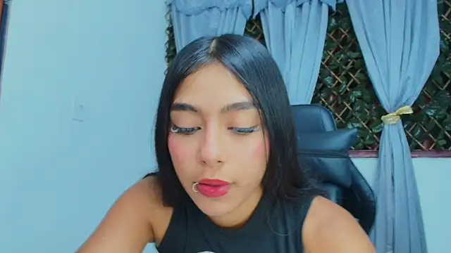 Sofia_Browm webcam