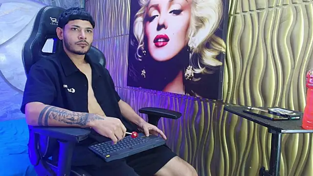 Sexy_Boy203 webcam