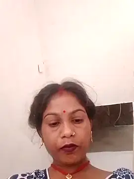 CHANDNi_700 webcam