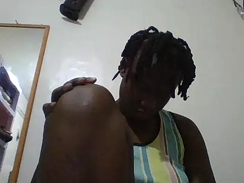 yourdreamgirlT webcam