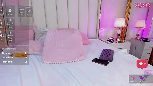 KaylaDavies webcam