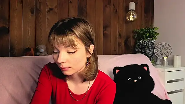 IvoryPesante webcam