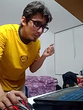 SrIncognito666 webcam