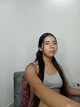 Danna_Petite88 live sex cam