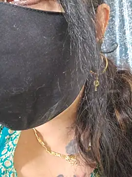 cute-tanvi webcam