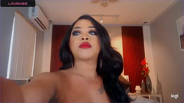 MarryQueen22 live cam on StripChat